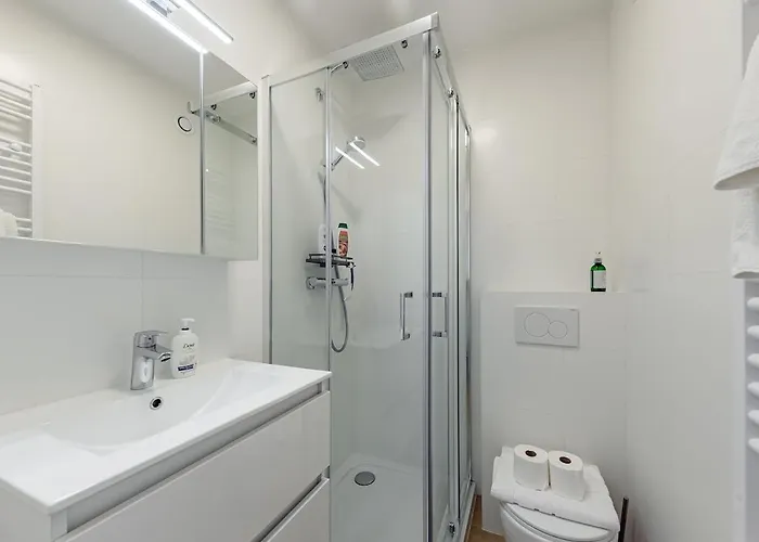 Surreal Cocoon In Brussels Center *