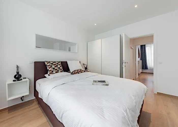 Surreal Cocoon In Brussels Center Mellet